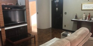 Vende casa  bairro santa josefa - próximo ao fórum