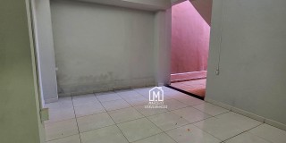 Casa 3 quartos e sala comercial