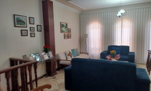 Vende Casa Na Vila Piza