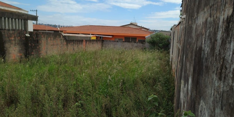 Terreno em bairro aberto. - Foto 2