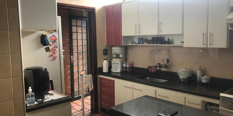 Vende casa  bairro santa josefa - próximo ao fórum - Foto 7