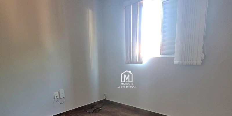 Casa 3 quartos e sala comercial - Foto 0